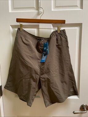 Men’s Eastern Mountain Sports Draw String Techwick Shorts Size Large NWT